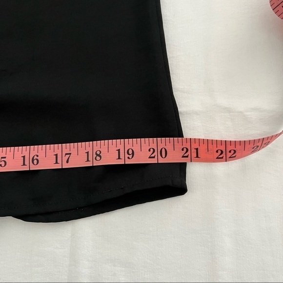 CAbi Black Button Up Sleeveless Jagger Blouse with Crochet/Lace Inserts Size XS - Picture 10 of 11